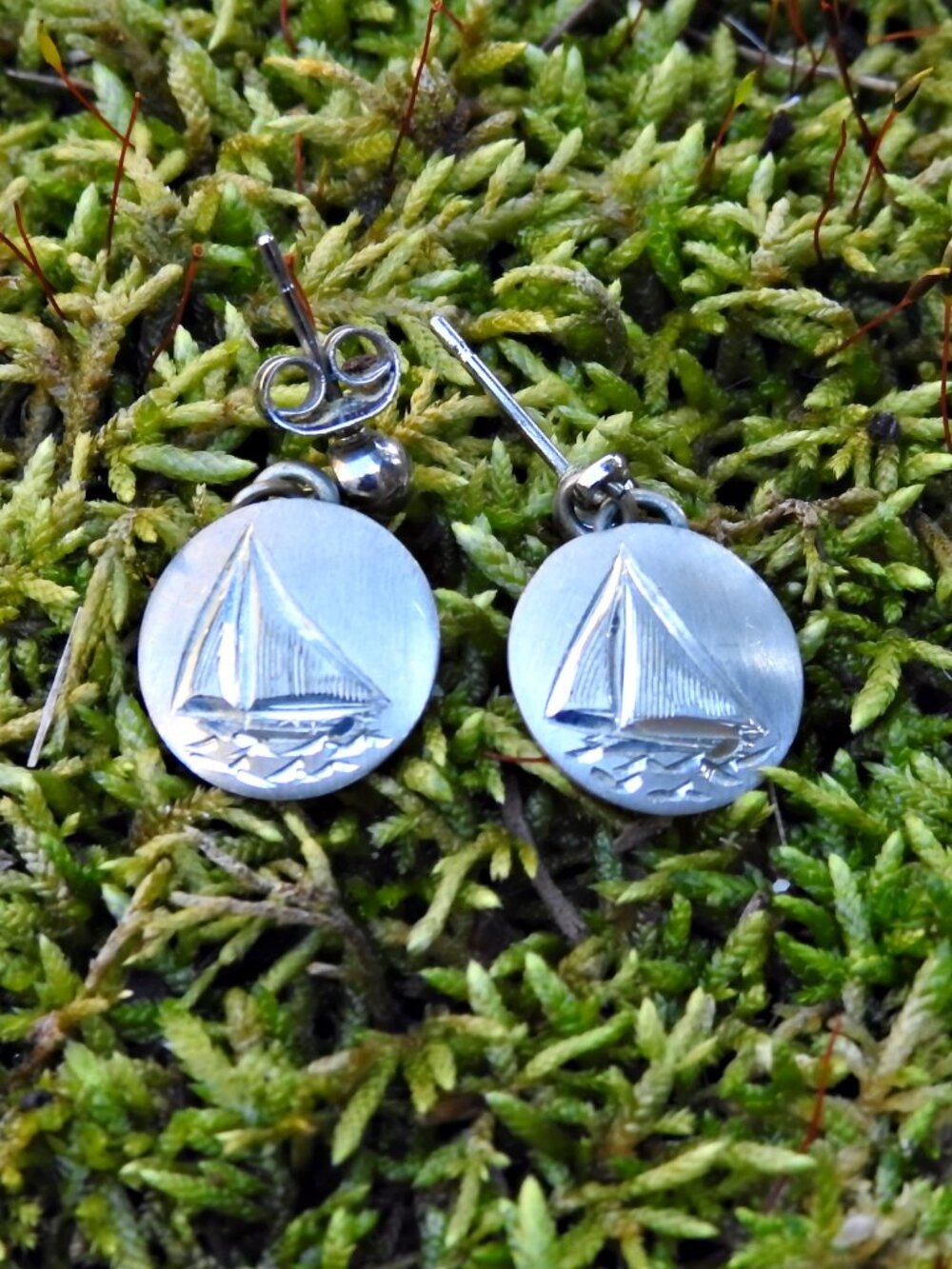 Nobska Craftsman Vintage Pewter Sailboat Earrings